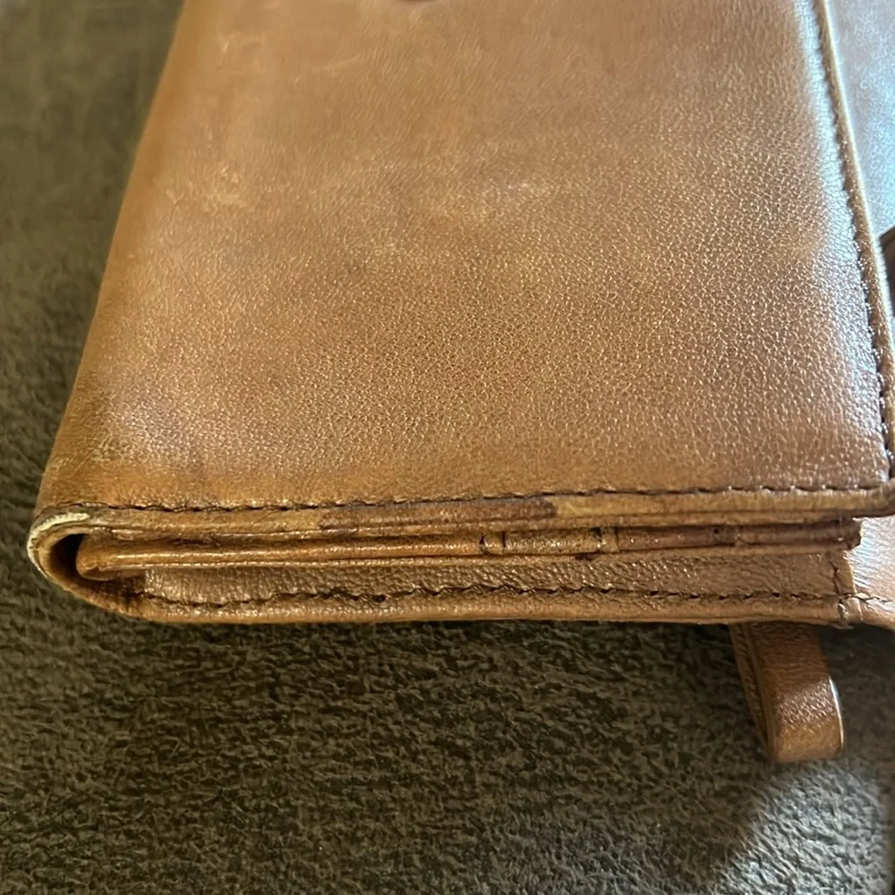 Badgley Mischka Wallet - Picture 10 of 11